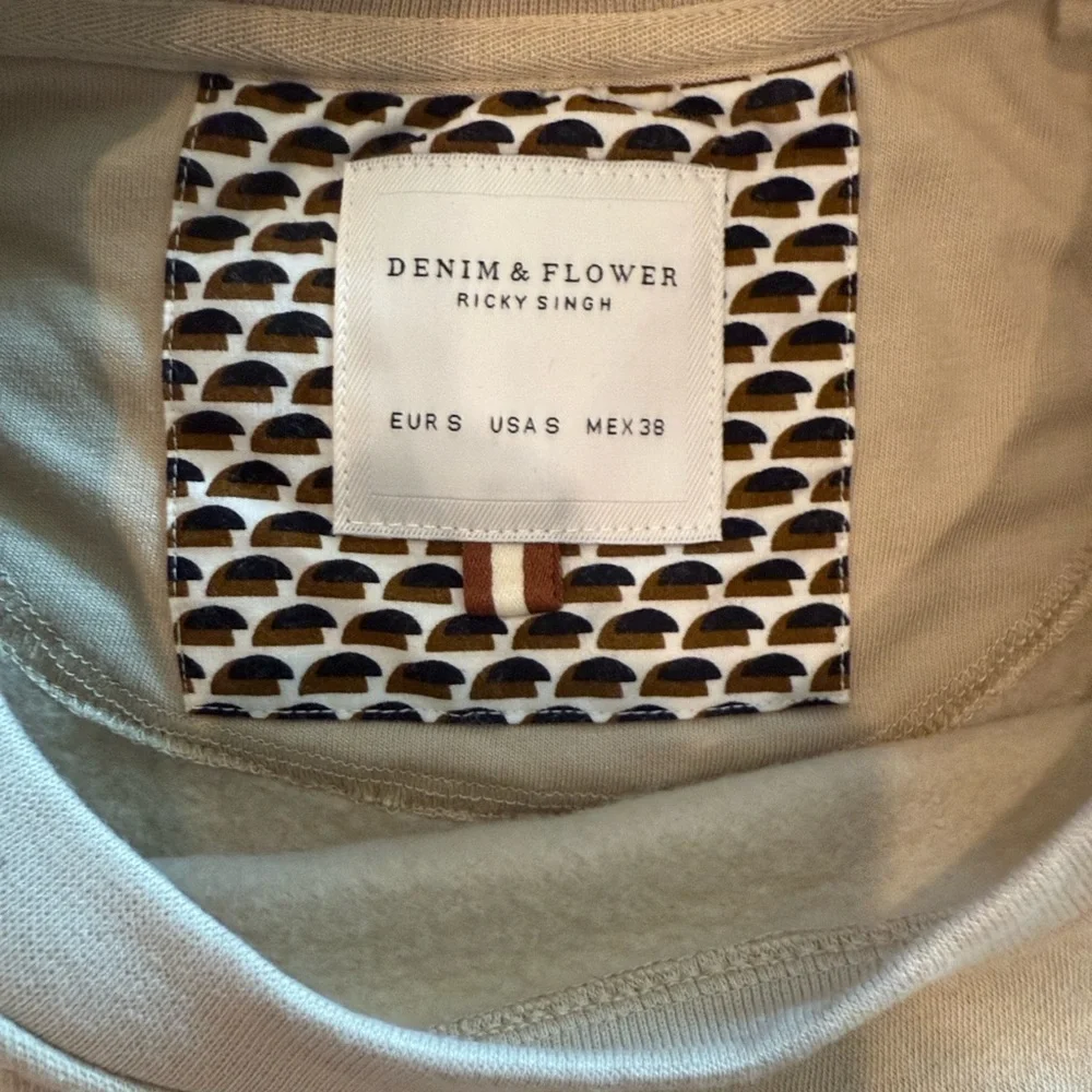 Denim & Flower Beige Crewneck Sweater